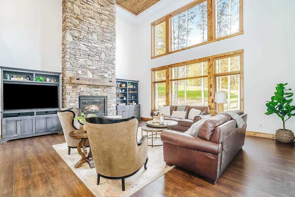 Photo of Livingroom in Thompsonville