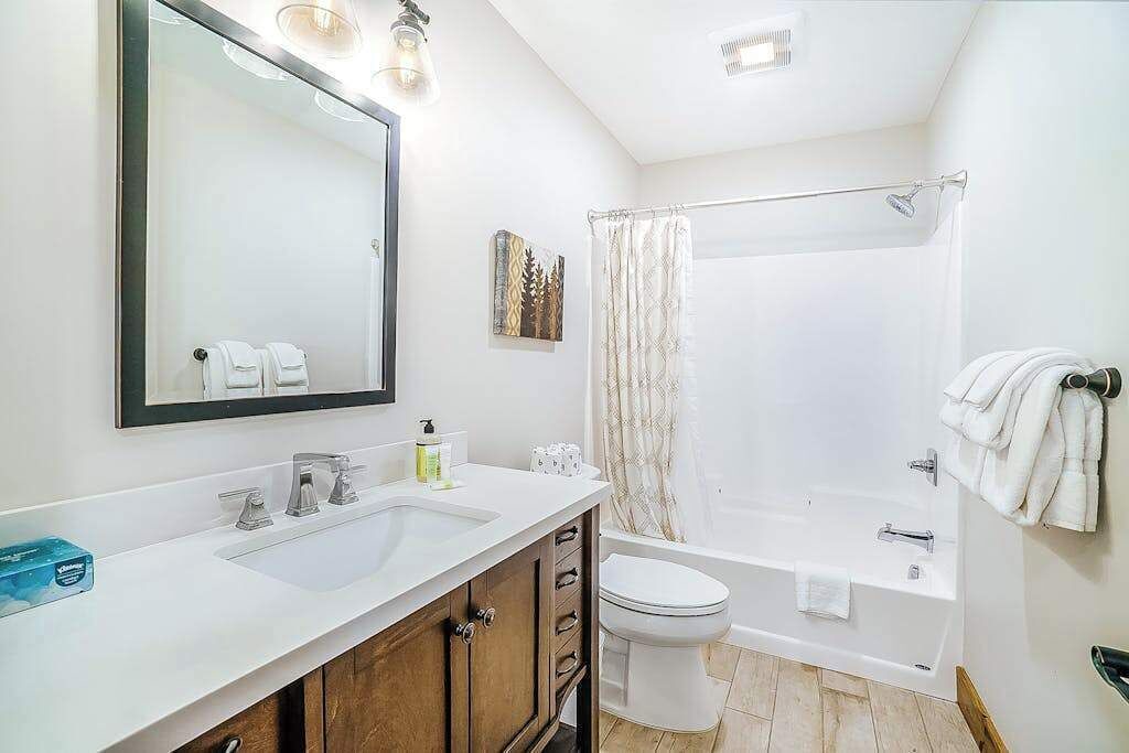 Photo of Bathroom in Thompsonville