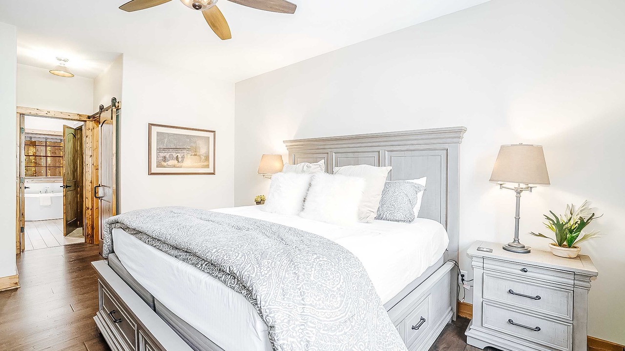 Photo of Bedroom in Thompsonville