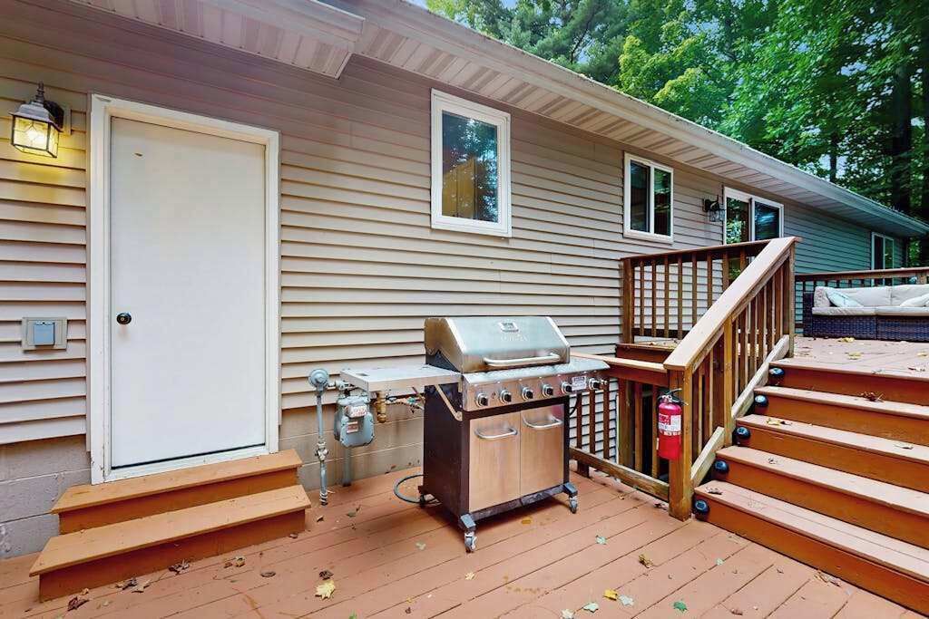 Photo of Patio Balcony in Shorewood-Tower Hills-Harbert