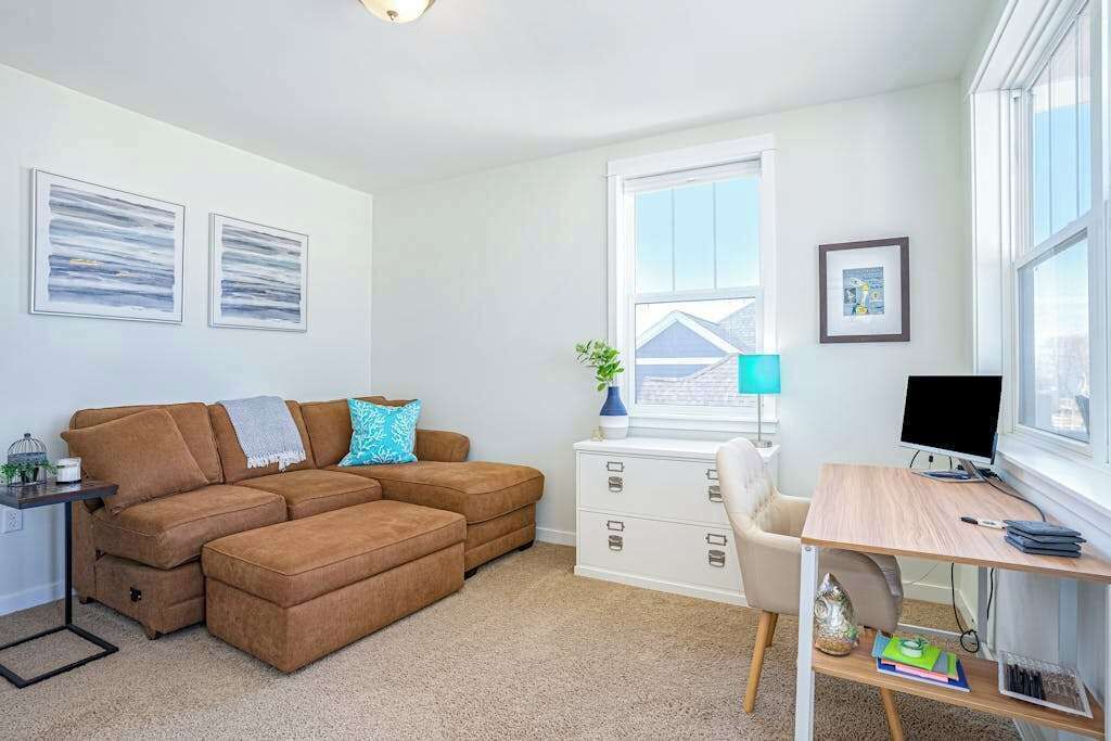 Photo of Livingroom in Miami Park