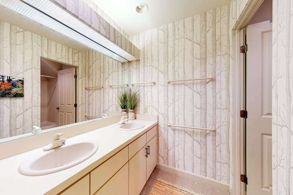 Photo of Bathroom in Glen Arbor