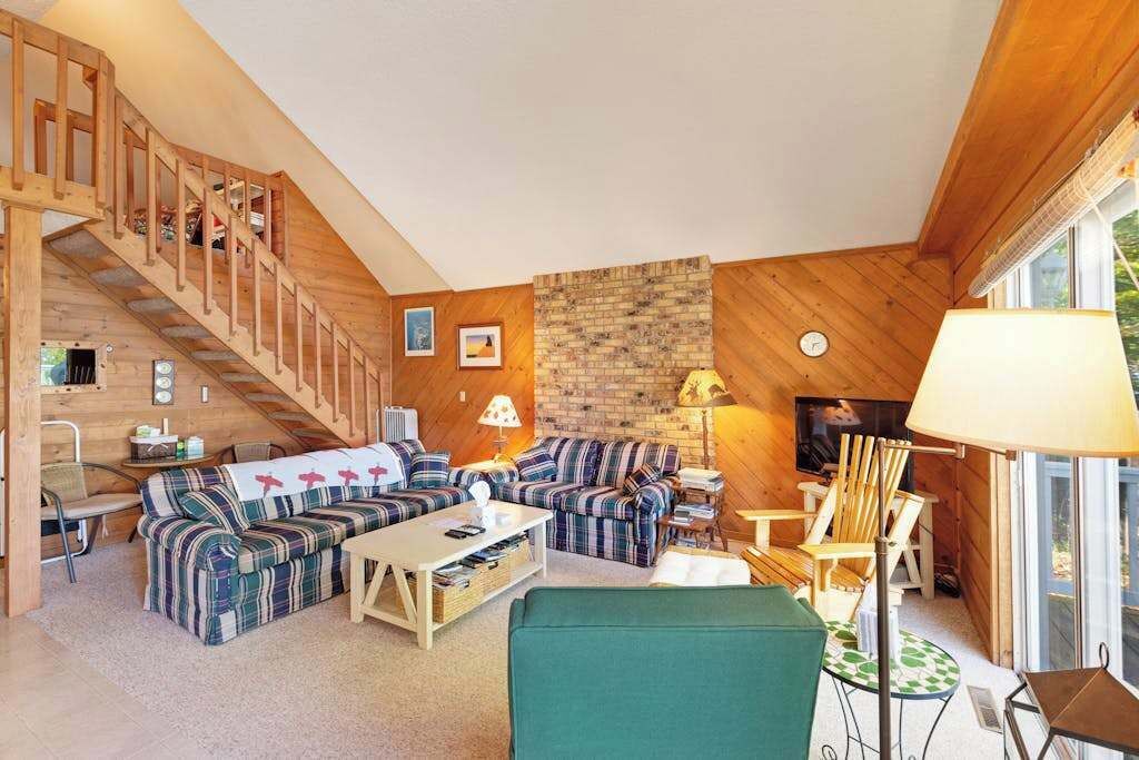 Photo of Livingroom in Boyne City