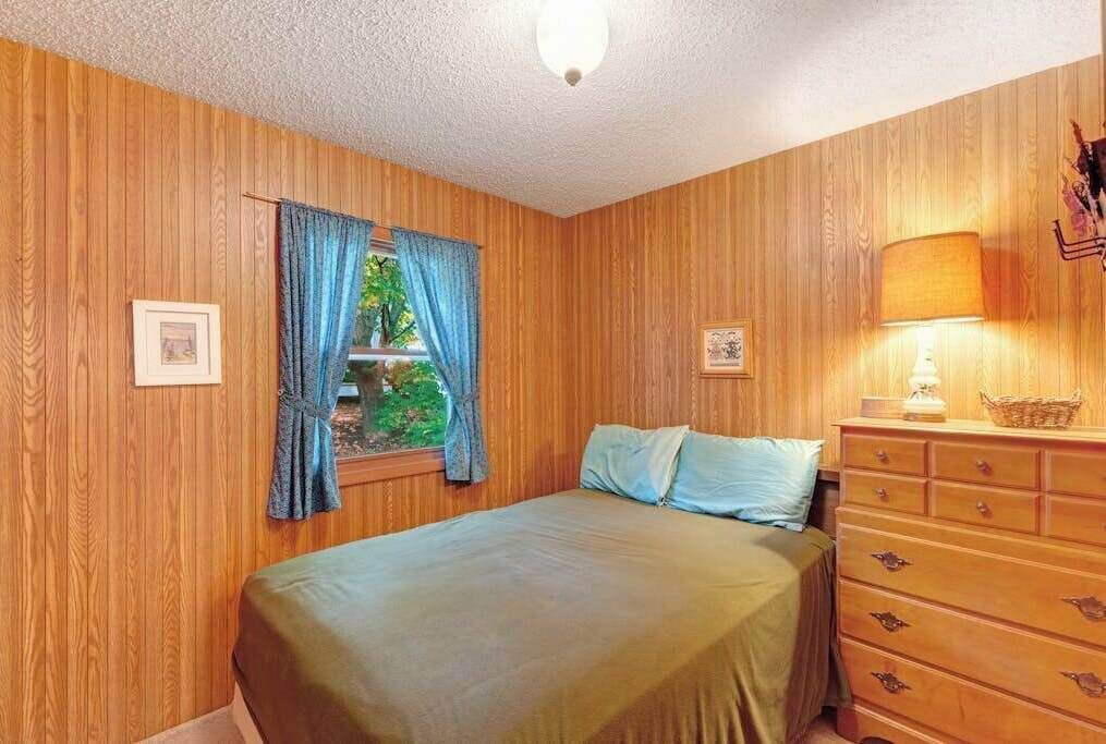 Photo of Bedroom in Boyne City