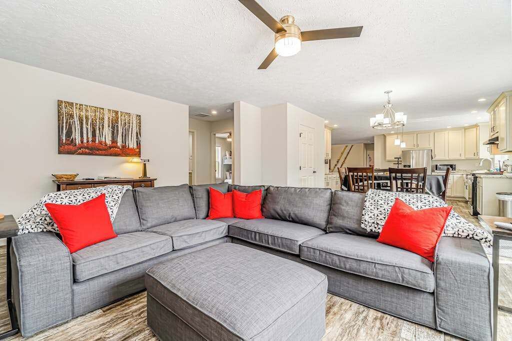 Photo of Livingroom in Thompsonville