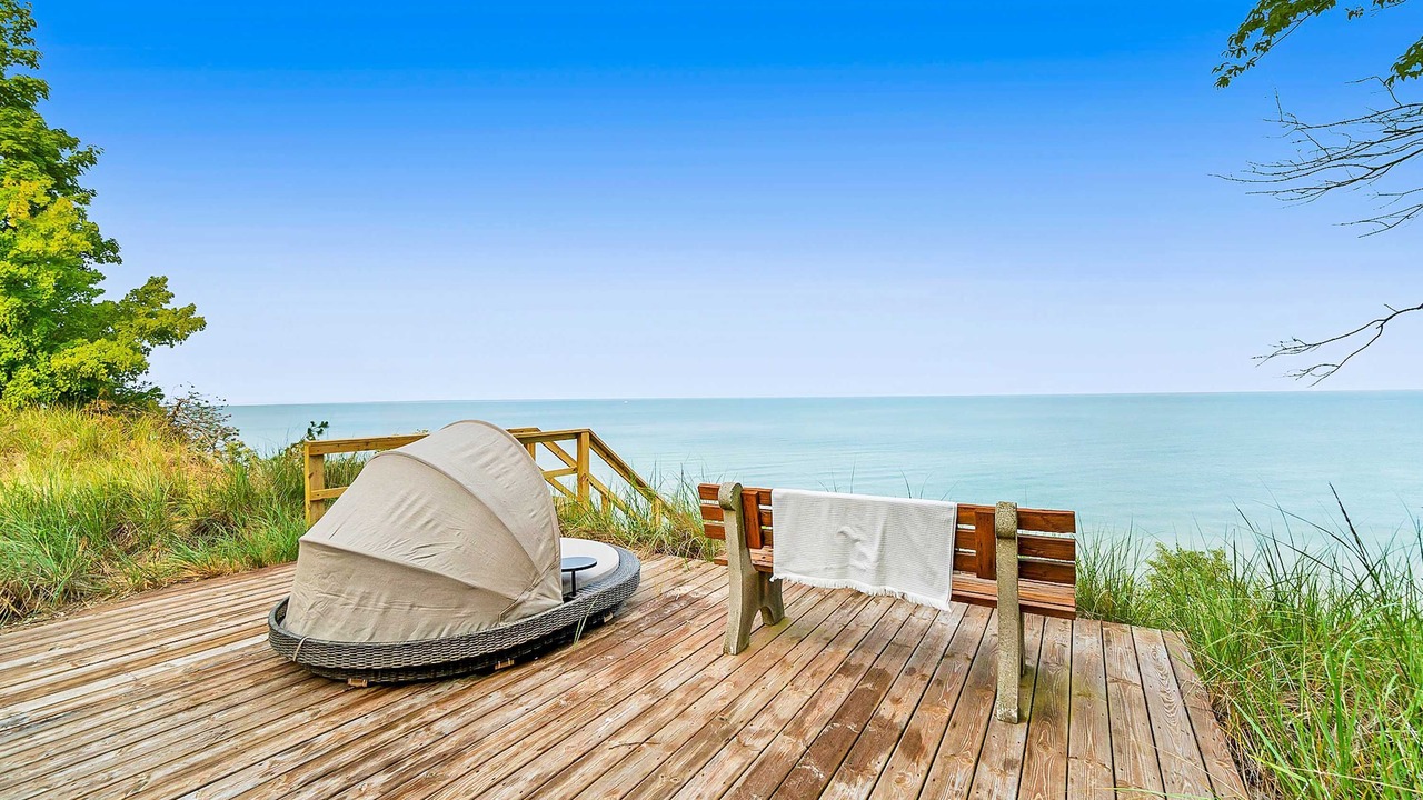 Photo of Patio Balcony in Manistee