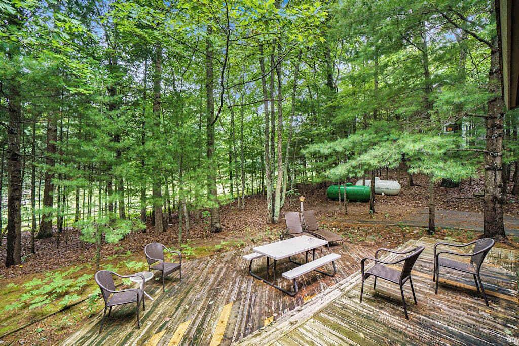 Photo of Outdoor in Maple City