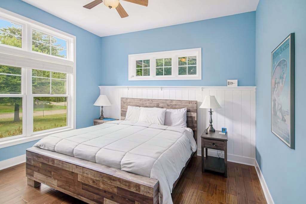 Photo of Bedroom in Glenn Haven Shores