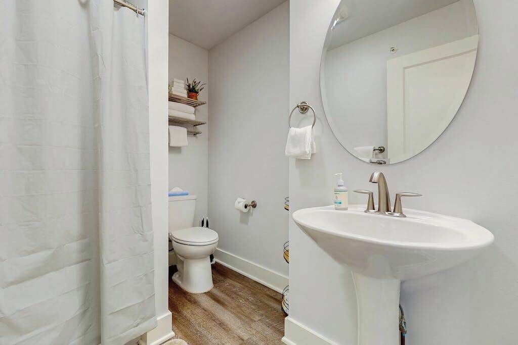 Photo of Bathroom in Douglas