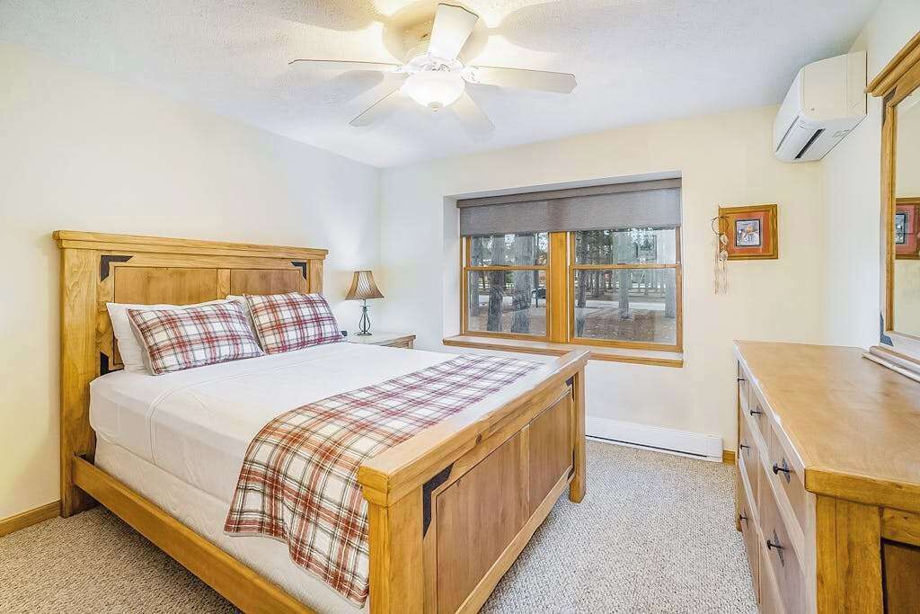 Photo of Bedroom in Thompsonville