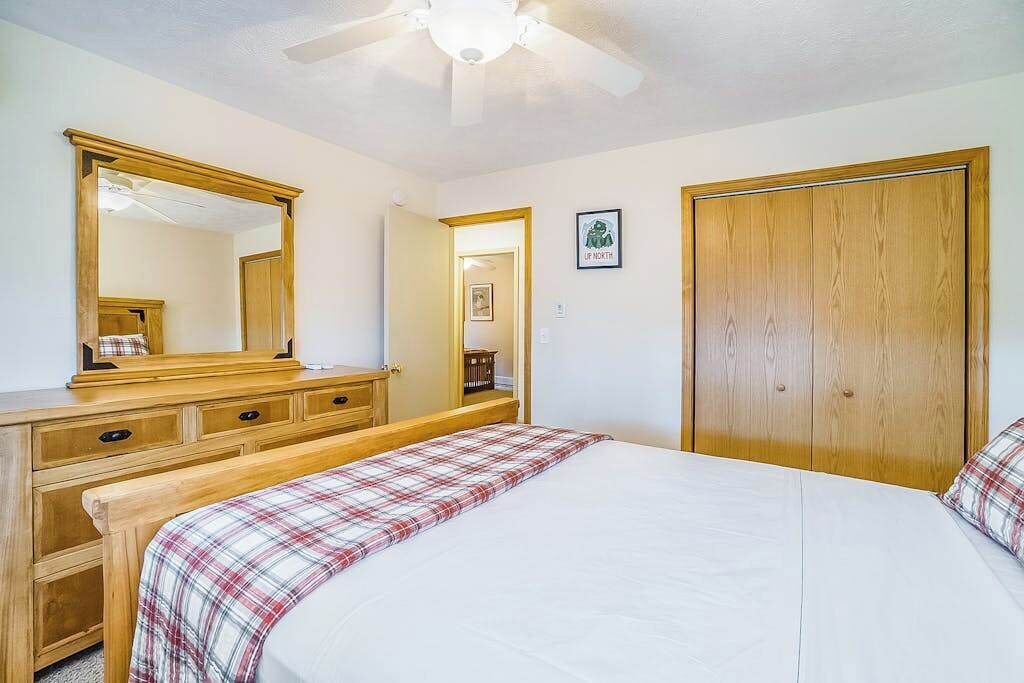 Photo of Bedroom in Thompsonville