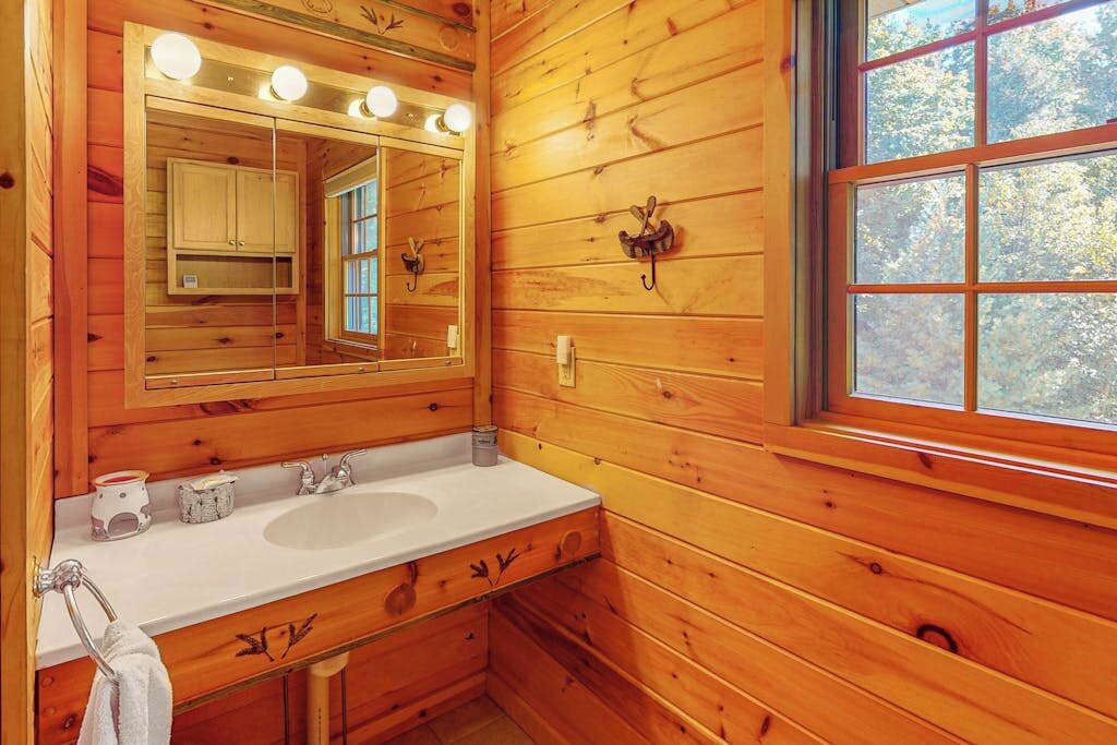 Photo of Bathroom in Empire