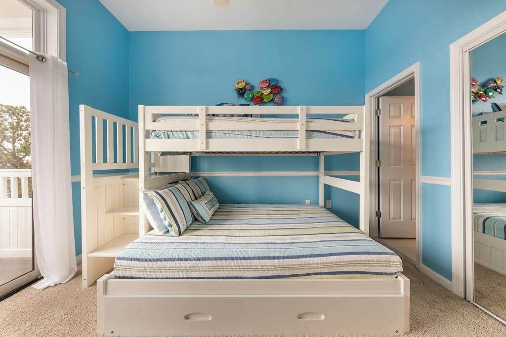 Photo of Bedroom in Heron Harbour Isle
