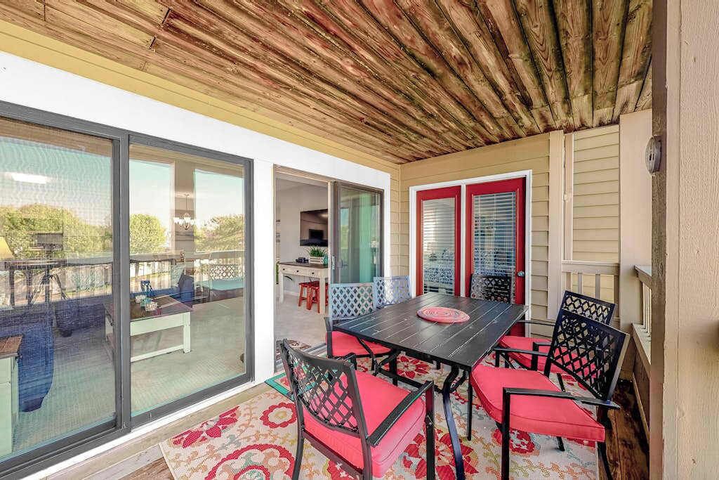 Photo of Outdoor in Heron Harbour Isle