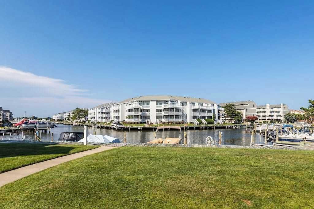 Photo of Others in Heron Harbour Isle