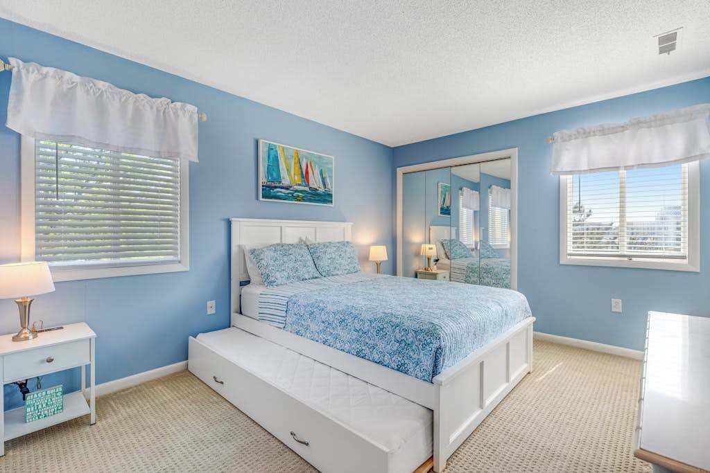 Photo of Bedroom in Heron Harbour Isle