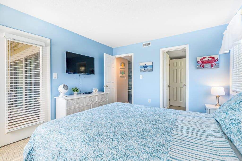 Photo of Bedroom in Heron Harbour Isle