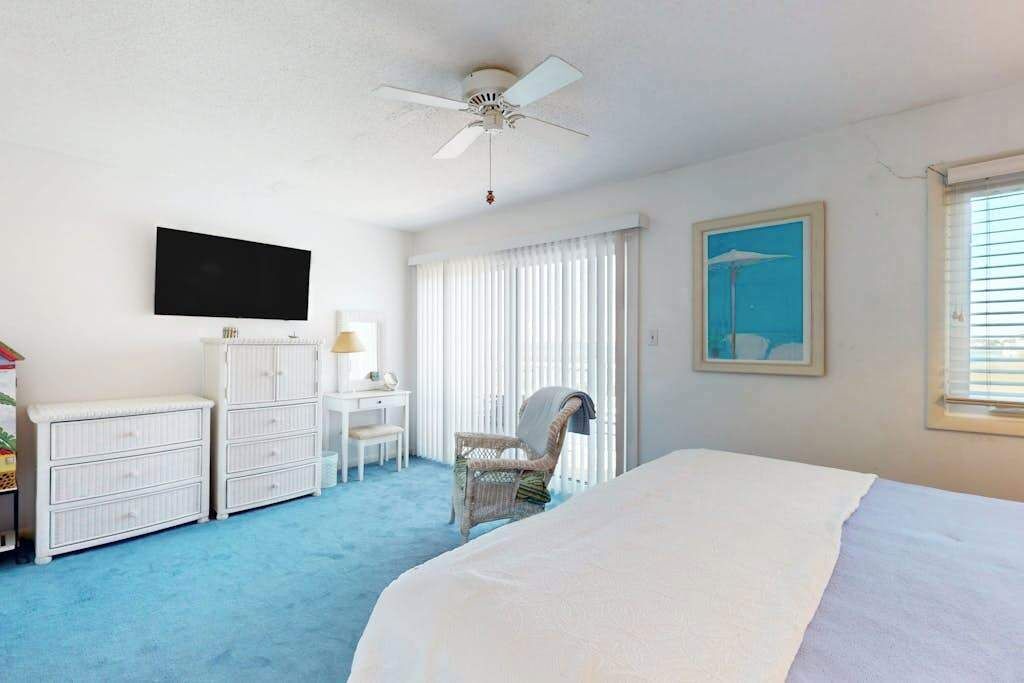 Photo of Bedroom in Heron Harbour Isle