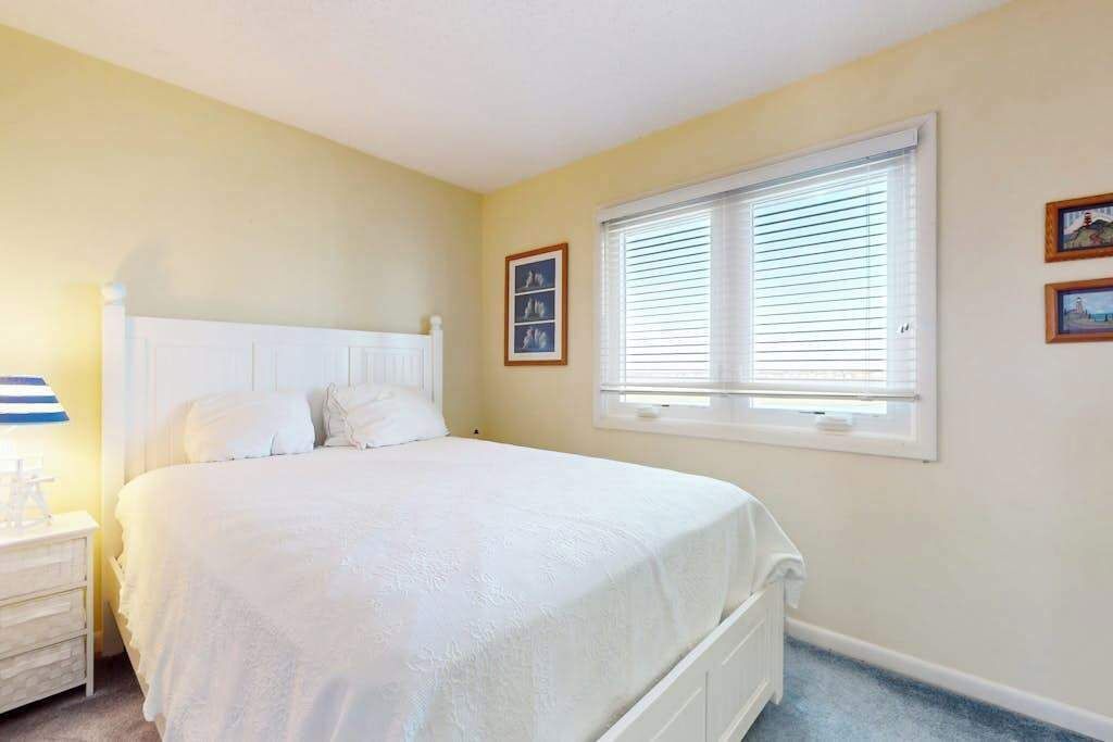 Photo of Bedroom in Heron Harbour Isle
