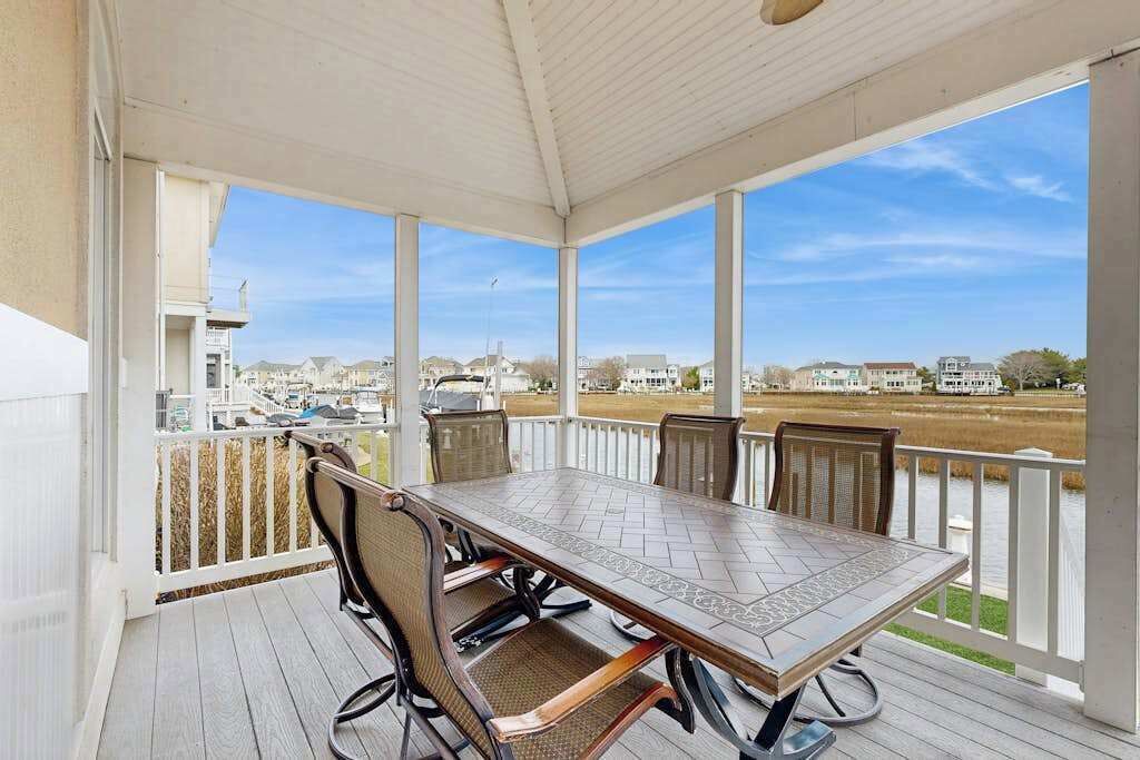 Photo of Outdoor in Heron Harbour Isle