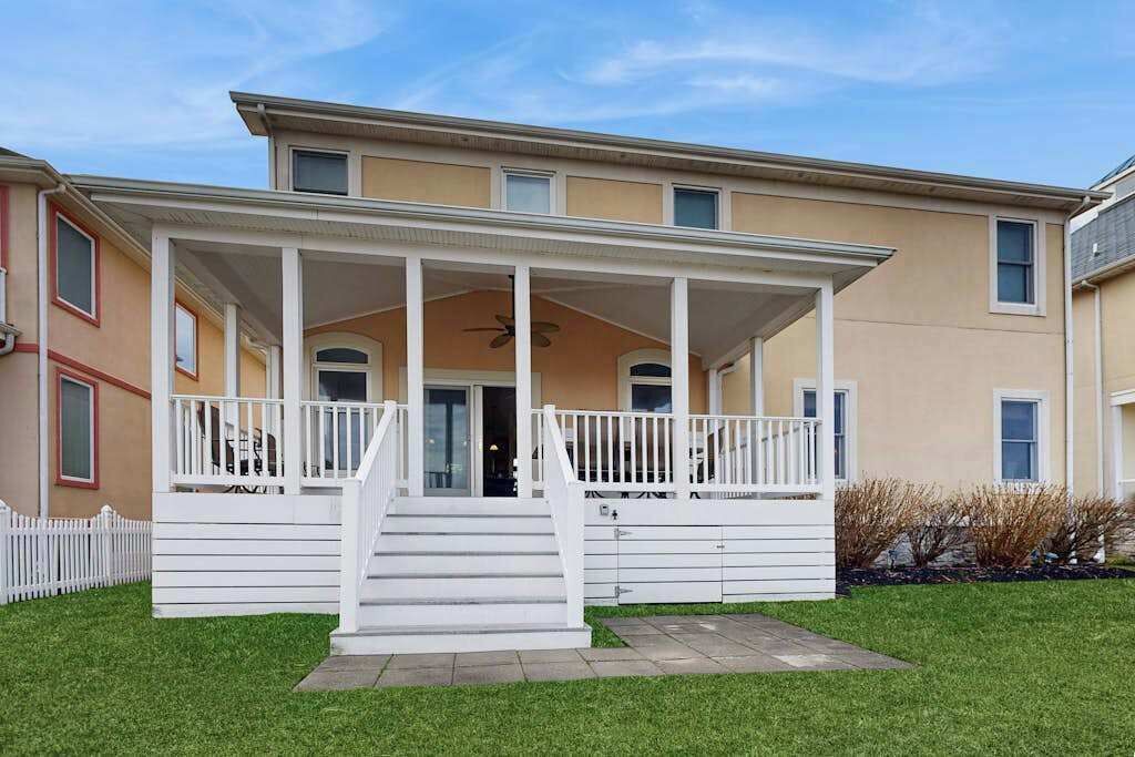 Photo of Outdoor in Heron Harbour Isle