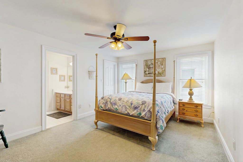 Photo of Bedroom in Heron Harbour Isle