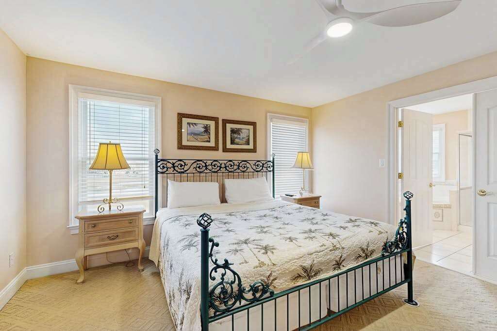 Photo of Bedroom in Heron Harbour Isle