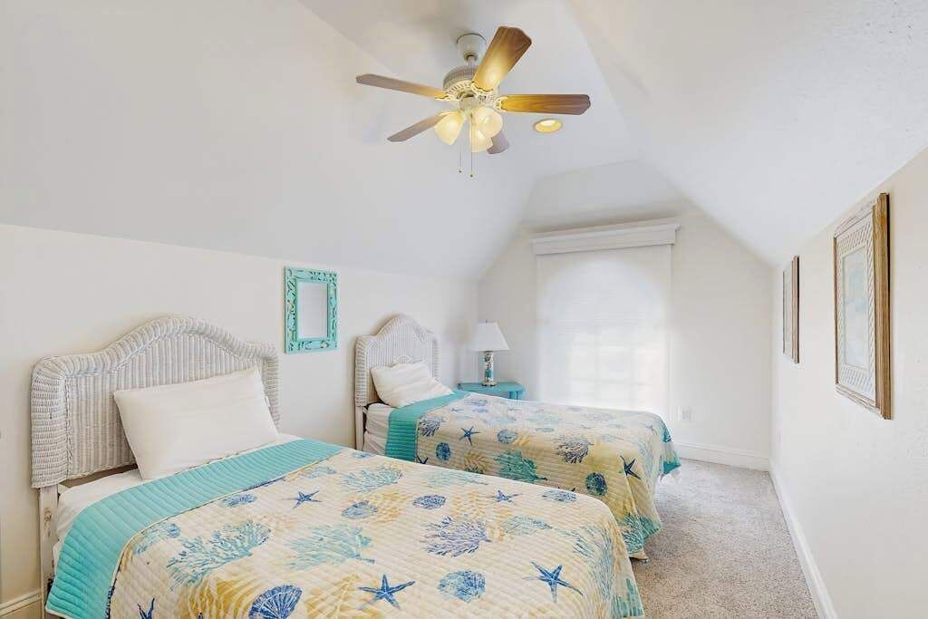 Photo of Bedroom in Heron Harbour Isle