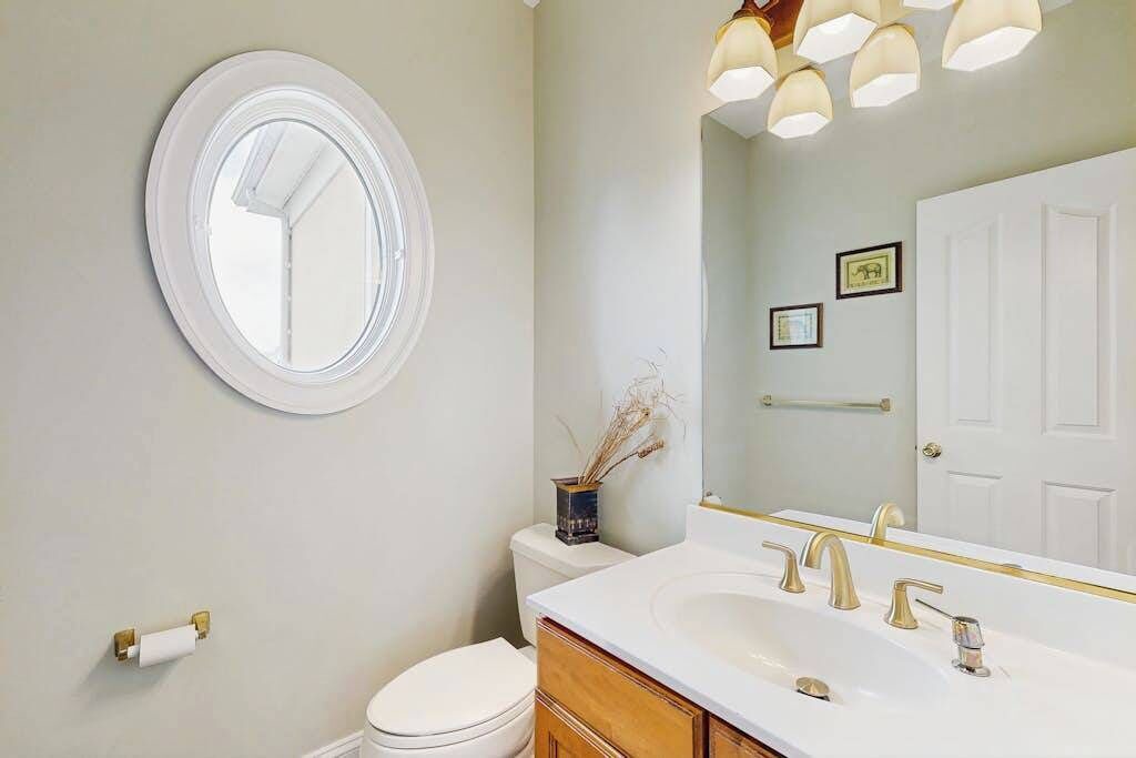 Photo of Bathroom in Heron Harbour Isle