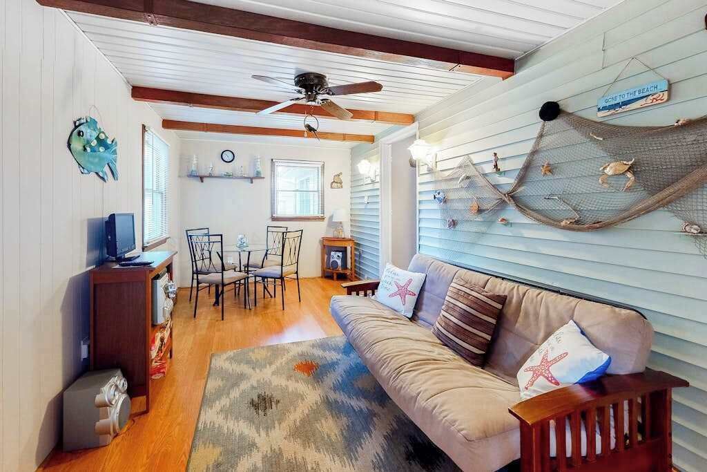 Photo of Livingroom in Ocean Pines