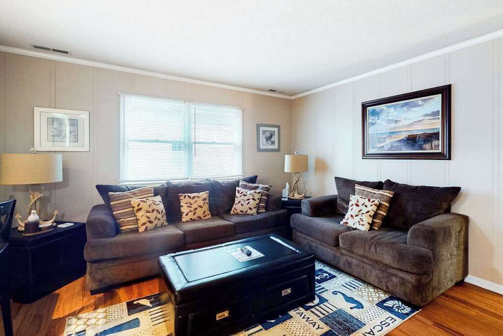 Photo of Livingroom in Ocean Pines