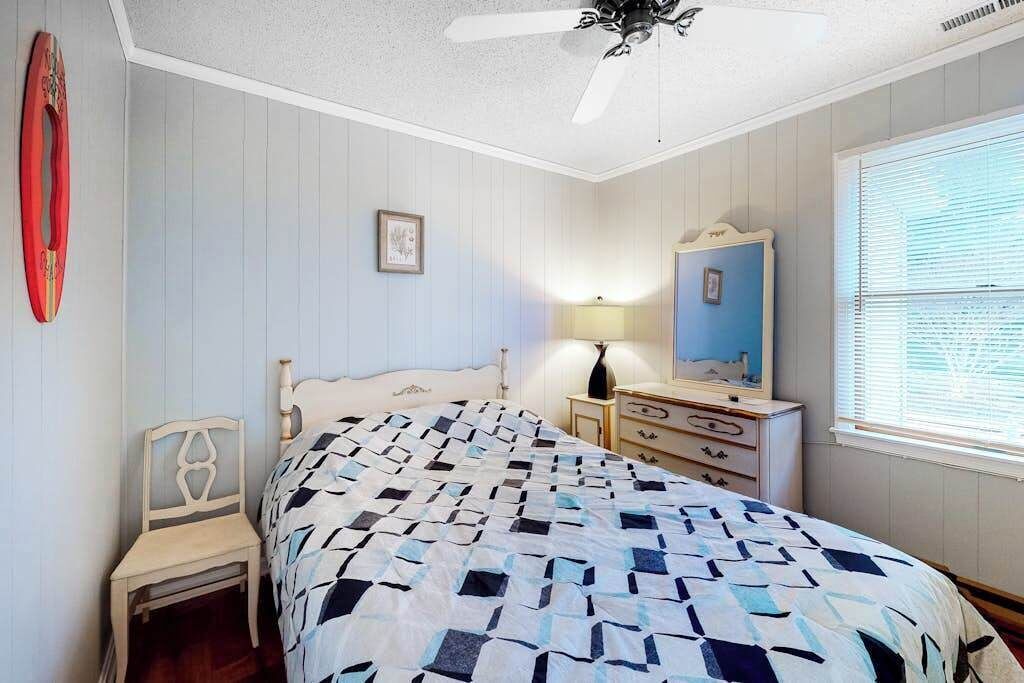 Photo of Bedroom in Ocean Pines