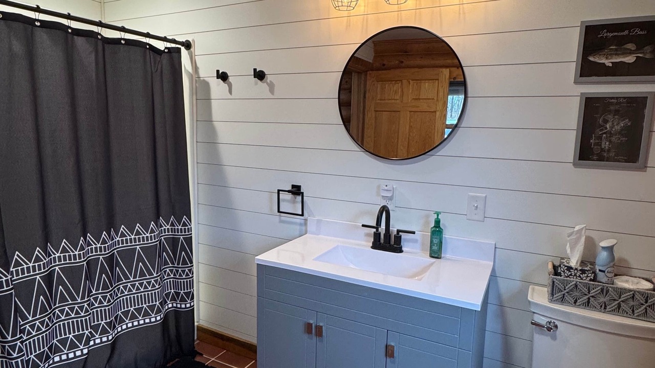 Photo of Bathroom in De Soto