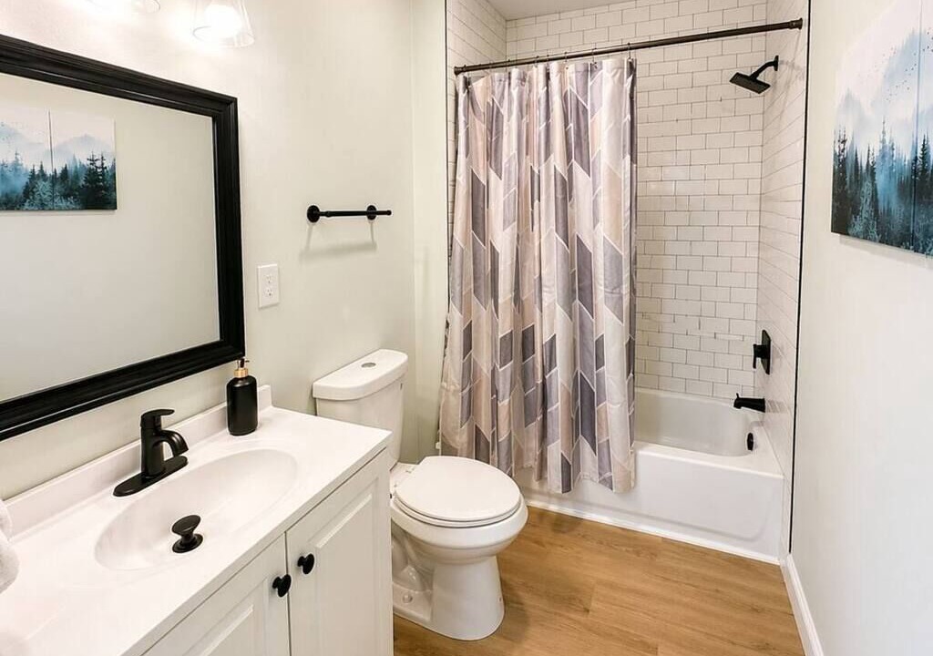 Photo of Bathroom in West Columbus