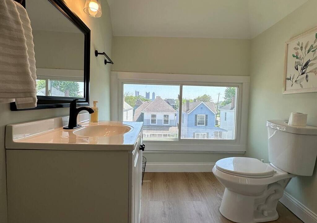 Photo of Bathroom in West Columbus