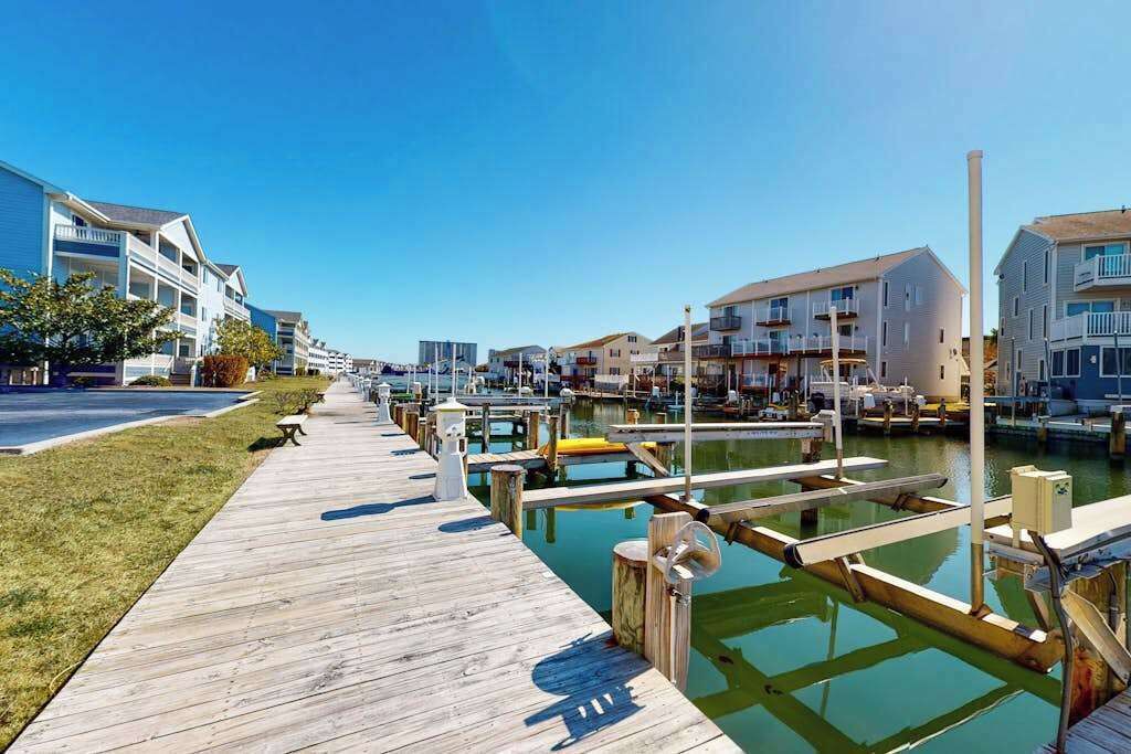 Photo of Others in Heron Harbour Isle