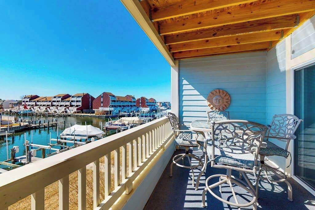 Photo of Outdoor in Heron Harbour Isle