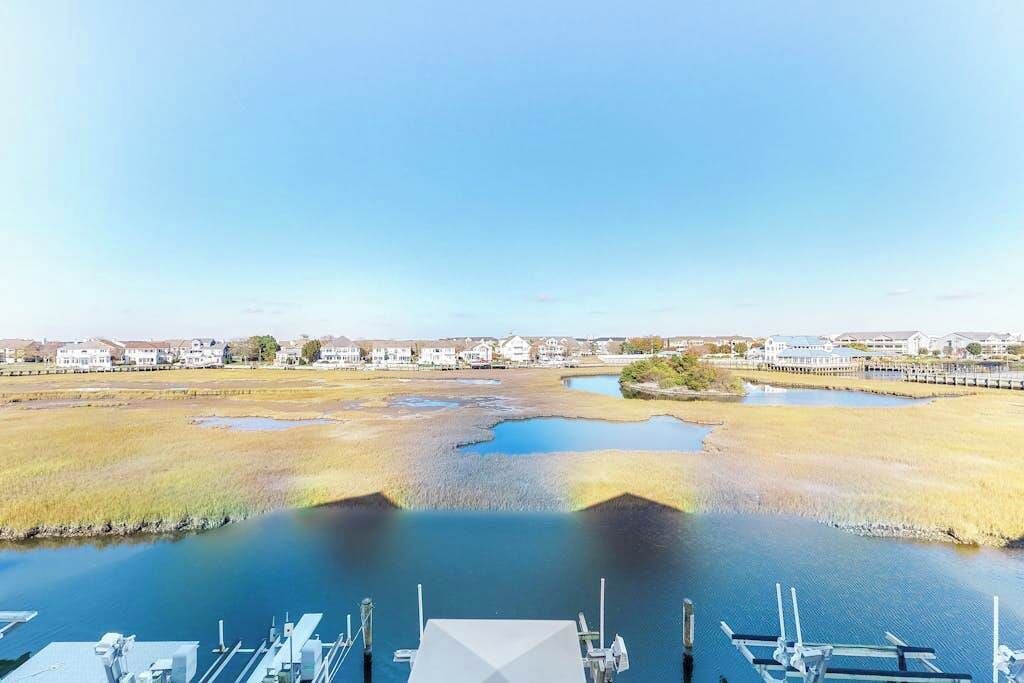 Photo of Others in Heron Harbour Isle