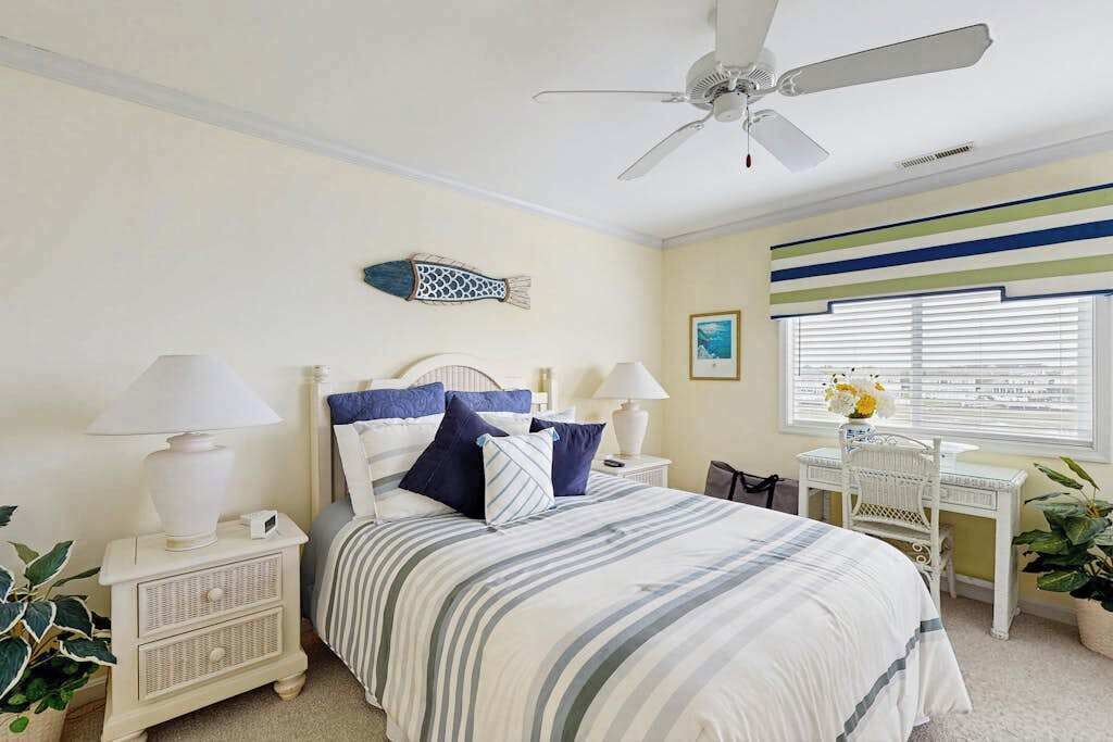 Photo of Bedroom in Heron Harbour Isle