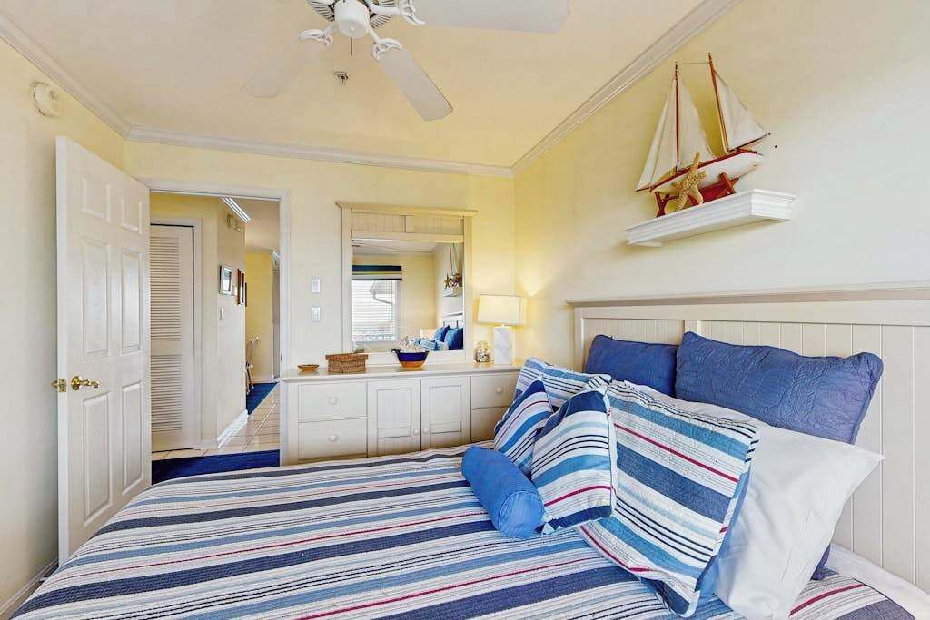 Photo of Bedroom in Heron Harbour Isle