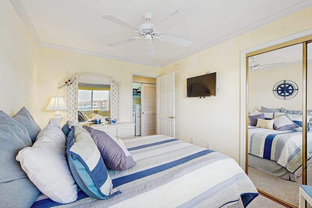 Photo of Bedroom in Heron Harbour Isle