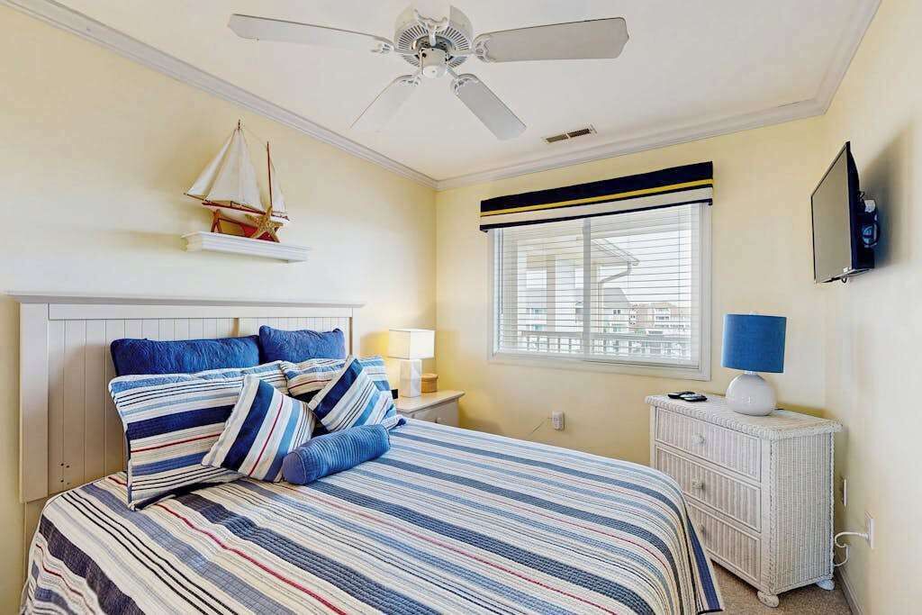 Photo of Bedroom in Heron Harbour Isle