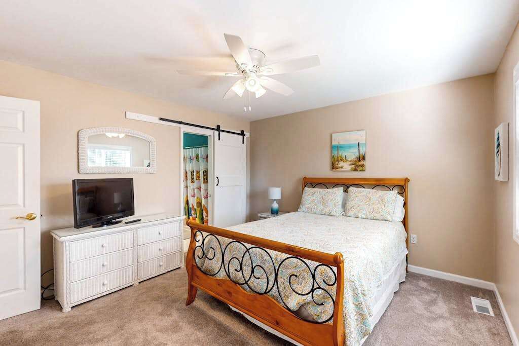 Photo of Bedroom in Ocean Pines