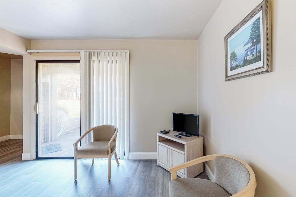 Photo of Livingroom in Ocean Pines