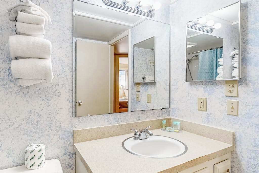 Photo of Bathroom in Ocean Pines