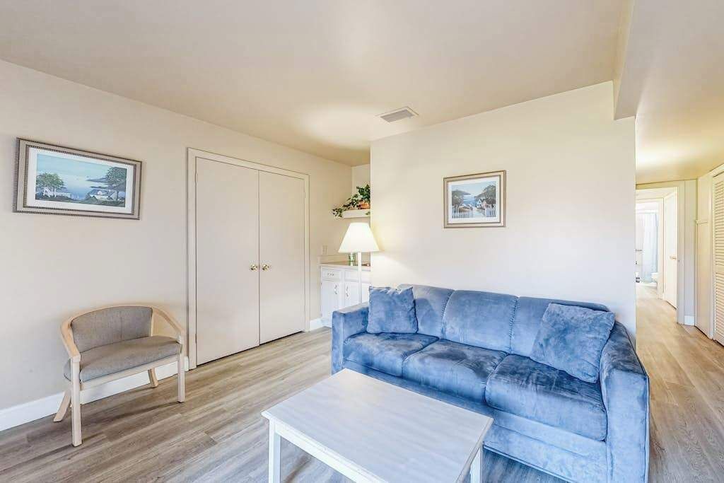 Photo of Livingroom in Ocean Pines