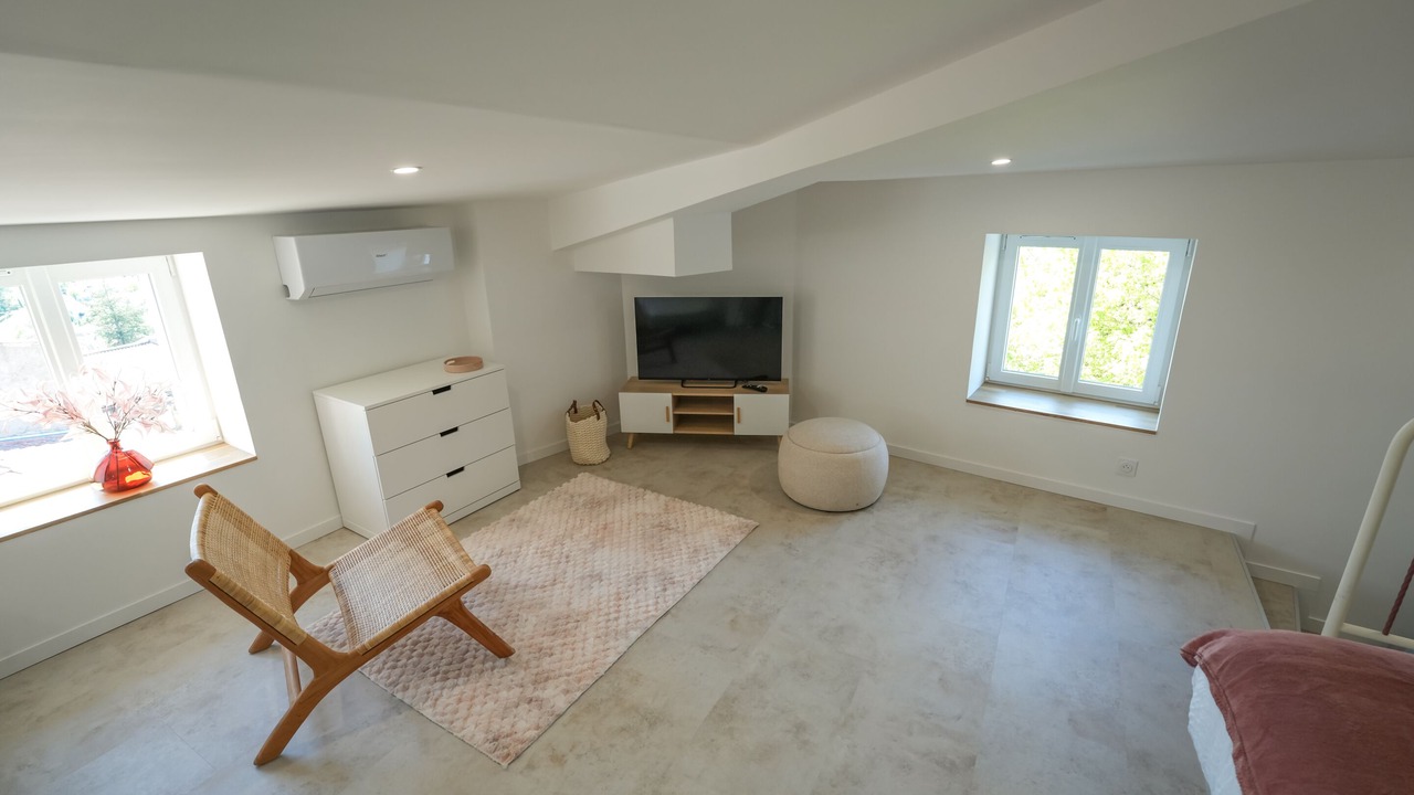 Photo of Livingroom in Veyre-Monton