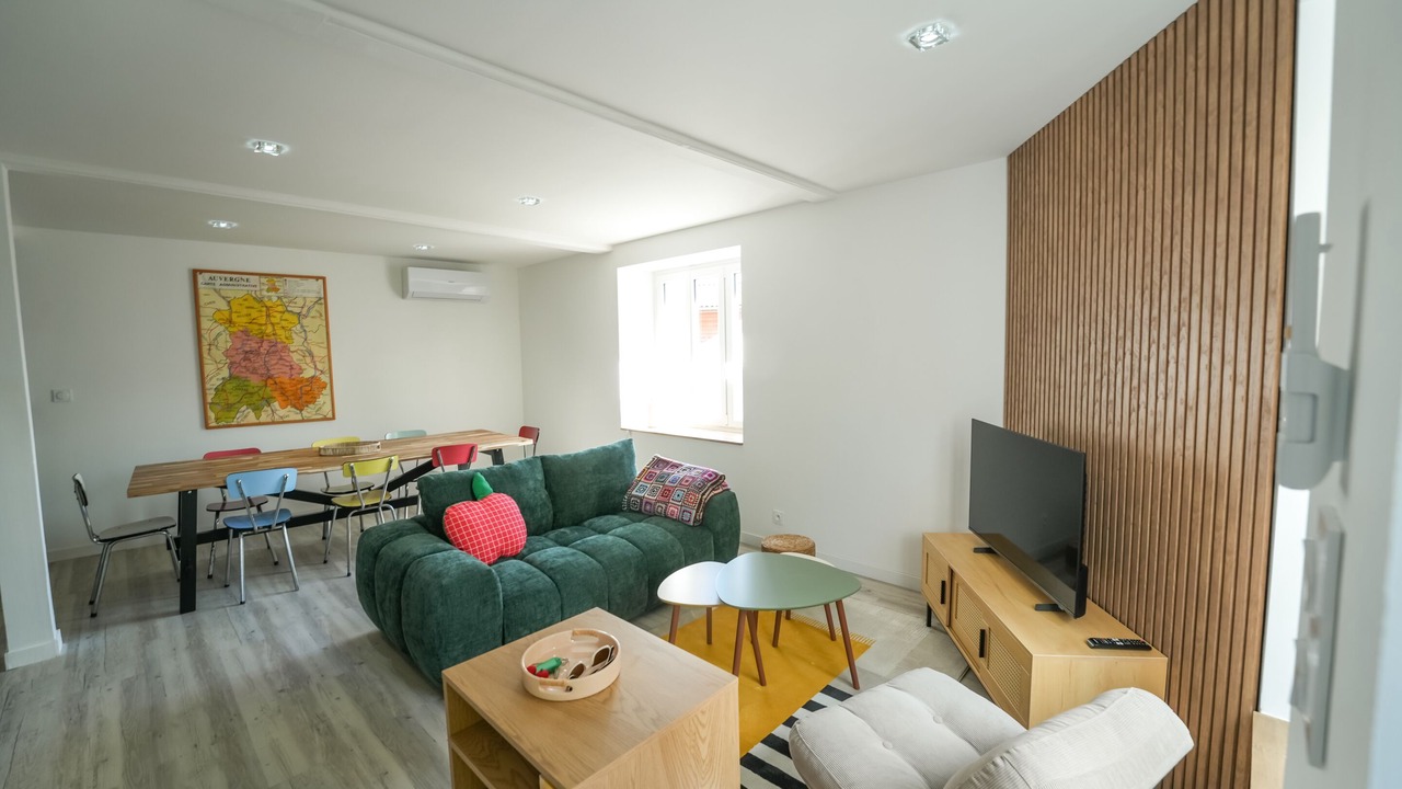 Photo of Livingroom in Veyre-Monton