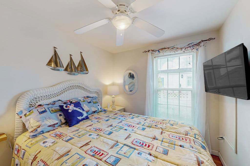 Photo of Bedroom in Assateague Pointe