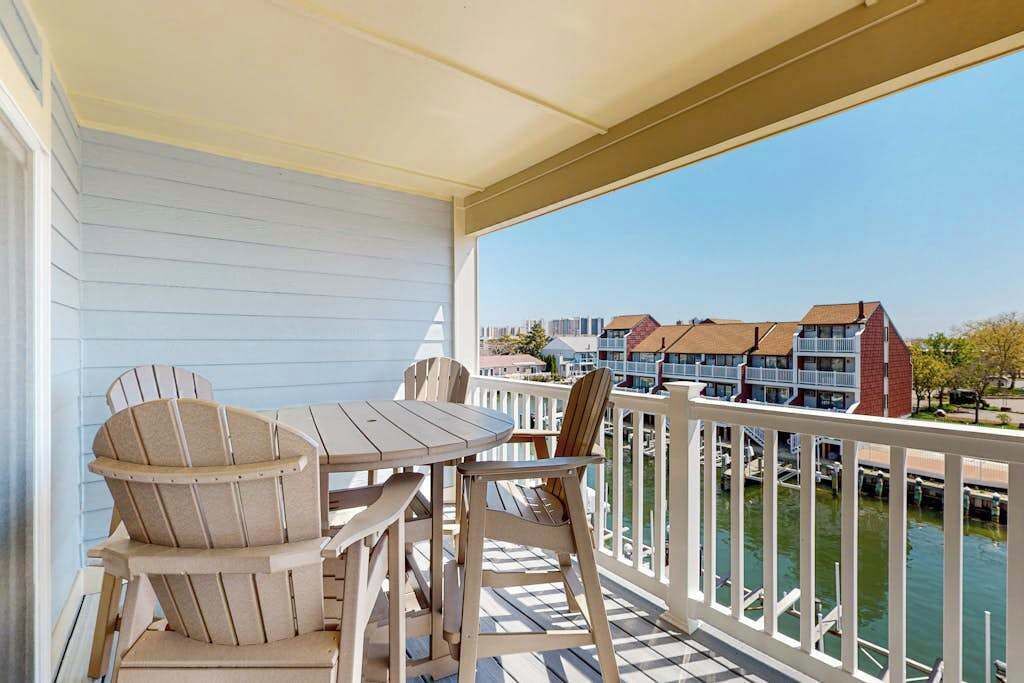 Photo of Outdoor in Heron Harbour Isle